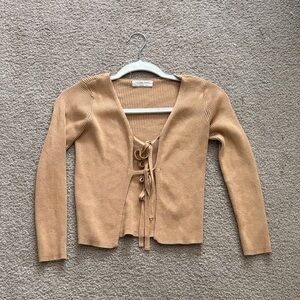 Full Circle Trends Women's Tan Sweater with Tie Front size small